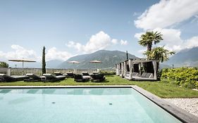 Small & Beautiful Hotel Gnaid